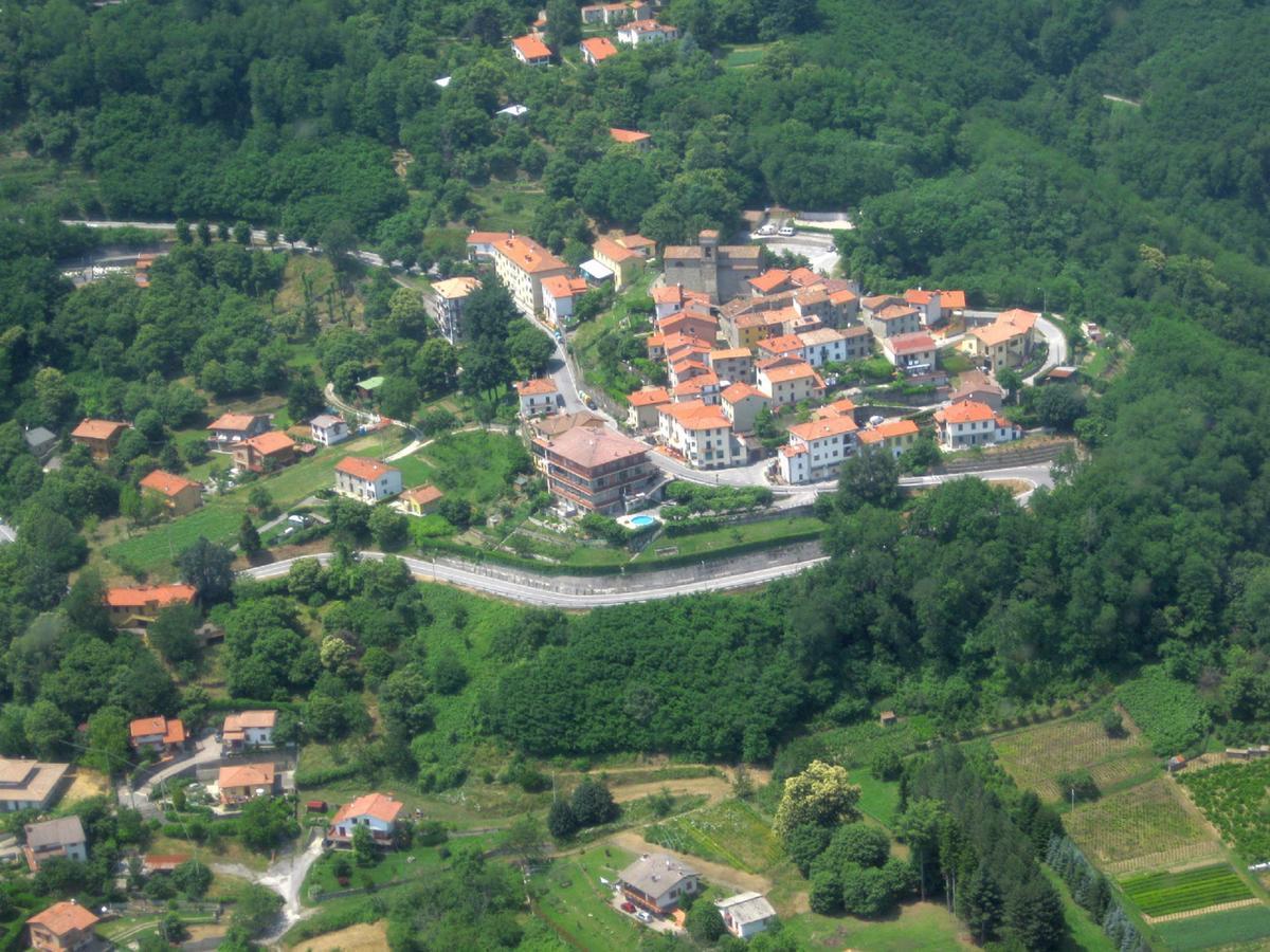 Amelia Dream View Hotel Momigno Buitenkant foto