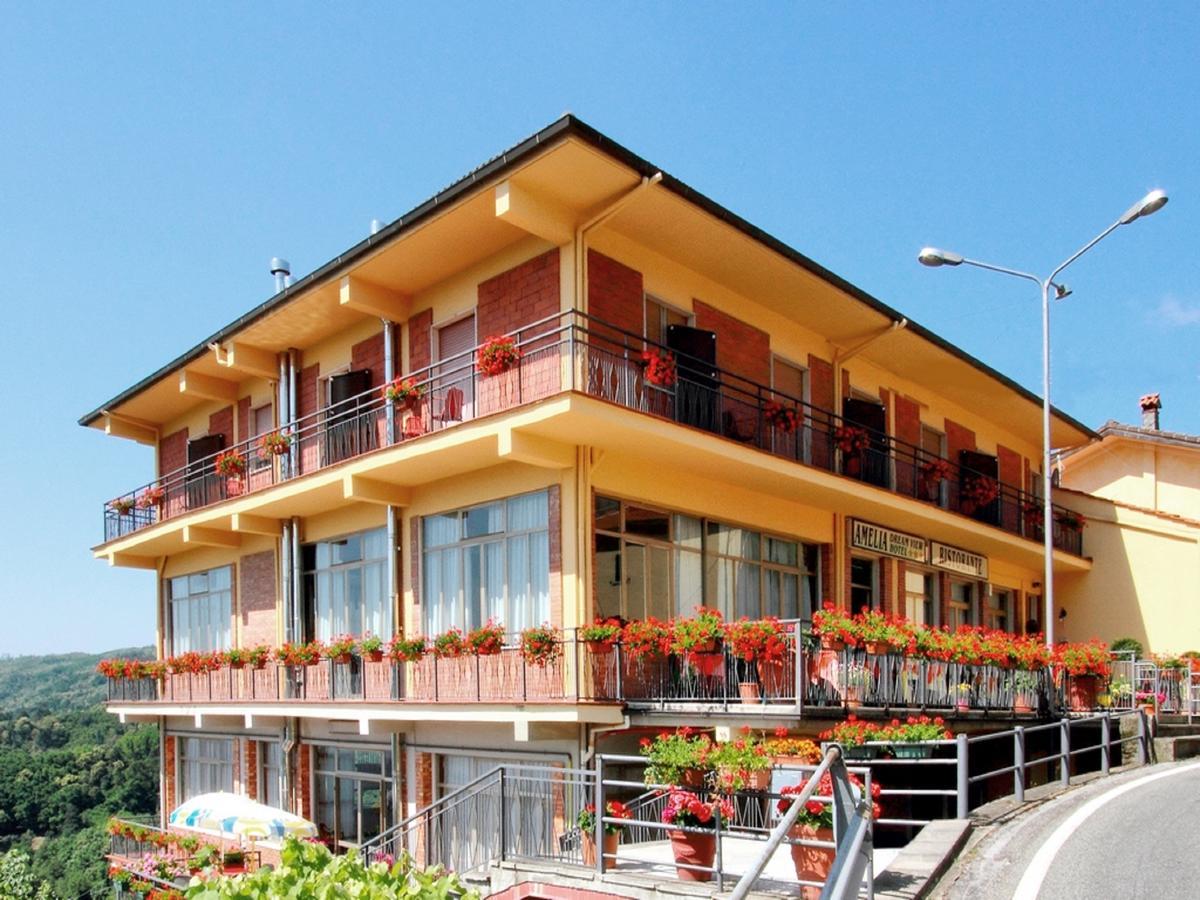 Amelia Dream View Hotel Momigno Buitenkant foto